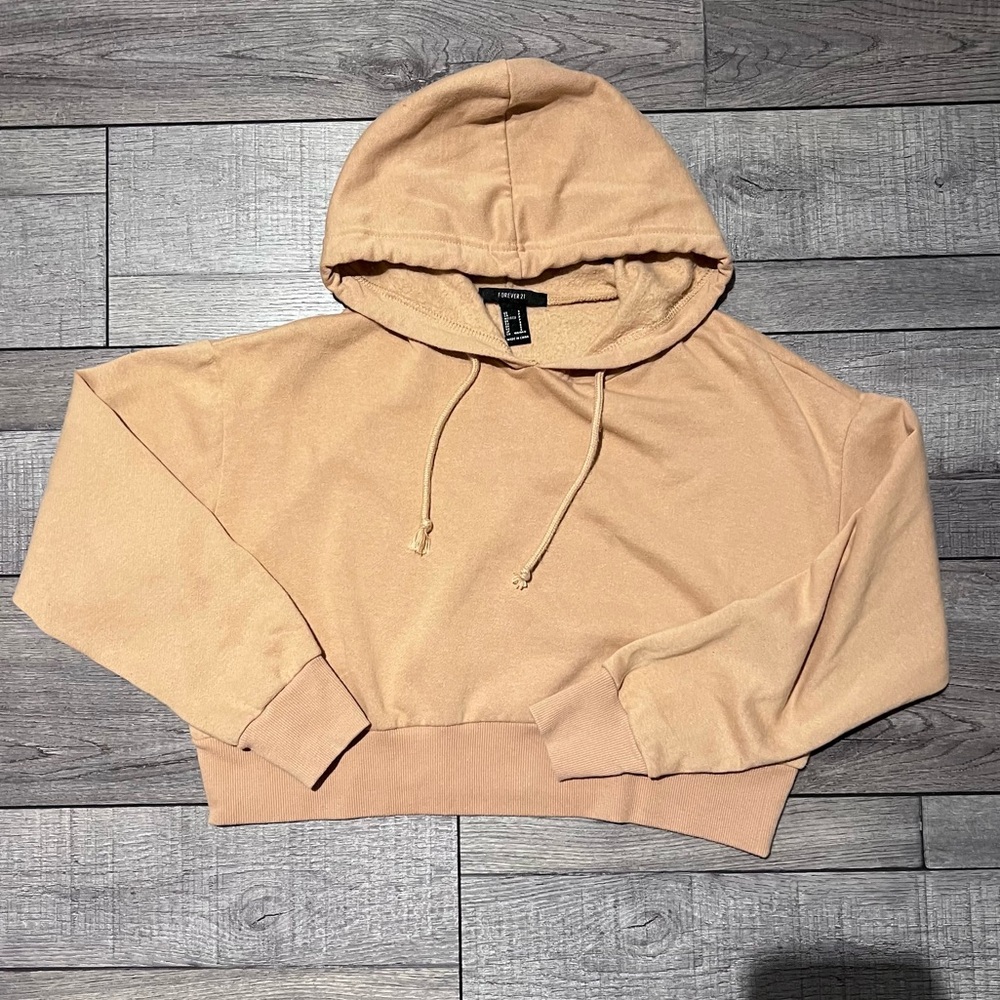 Forever 21 Cropped Hoodie!!